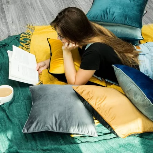 Mel kétoldalú bársony párnahuzat Fekete/mézsárga 40x40 cm