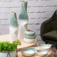 LAKBERENDEZÉSI TERMÉKEK